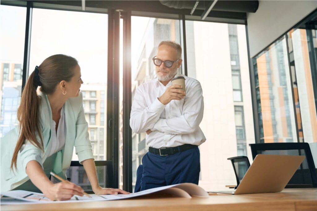 Service Contract Management Software helping business leaders review customer agreements and operational planning.